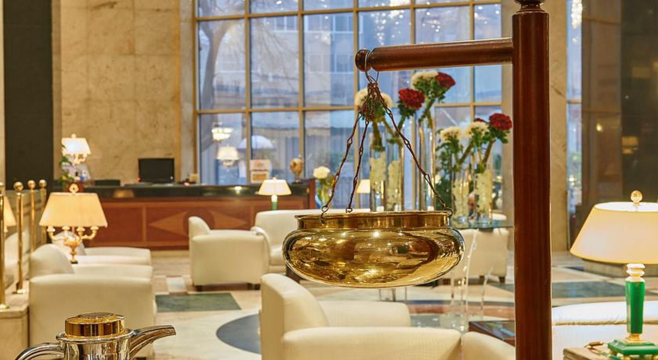 Safir Hotel Cairo Giza Bagian luar foto The lobby of the hotel
