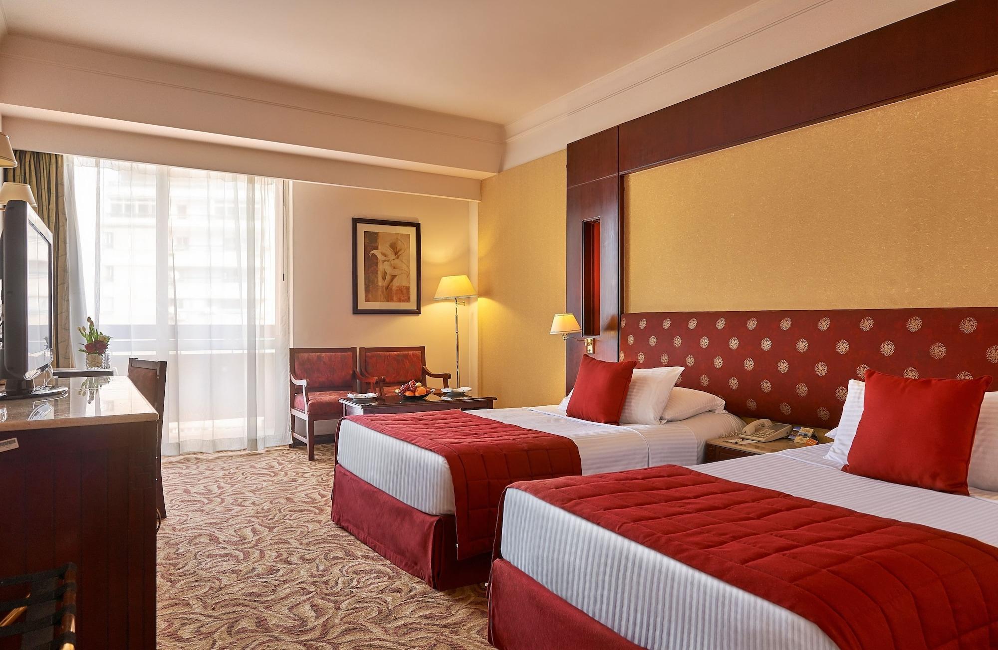 Safir Hotel Cairo Giza Bagian luar foto A room at the hotel